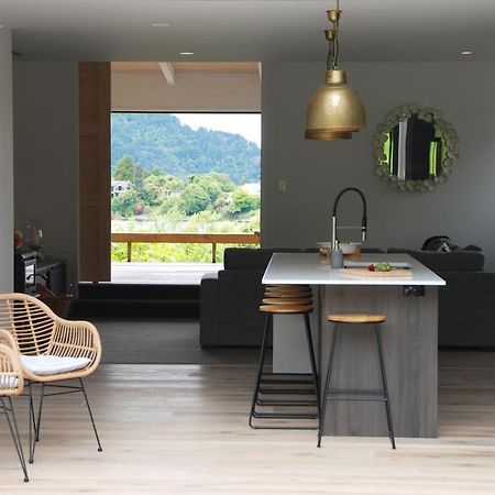 Lake View Okareka - Lake Okareka Holiday Home Lake Tarawera Extérieur photo